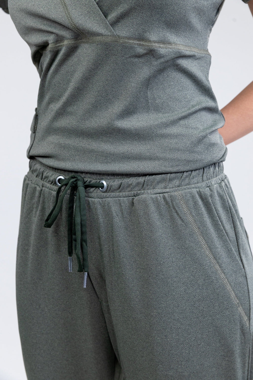 Scrub Aero EDGE - Feminino - Verde Serenity