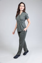 Scrub Aero EDGE - Feminino - Verde Serenity