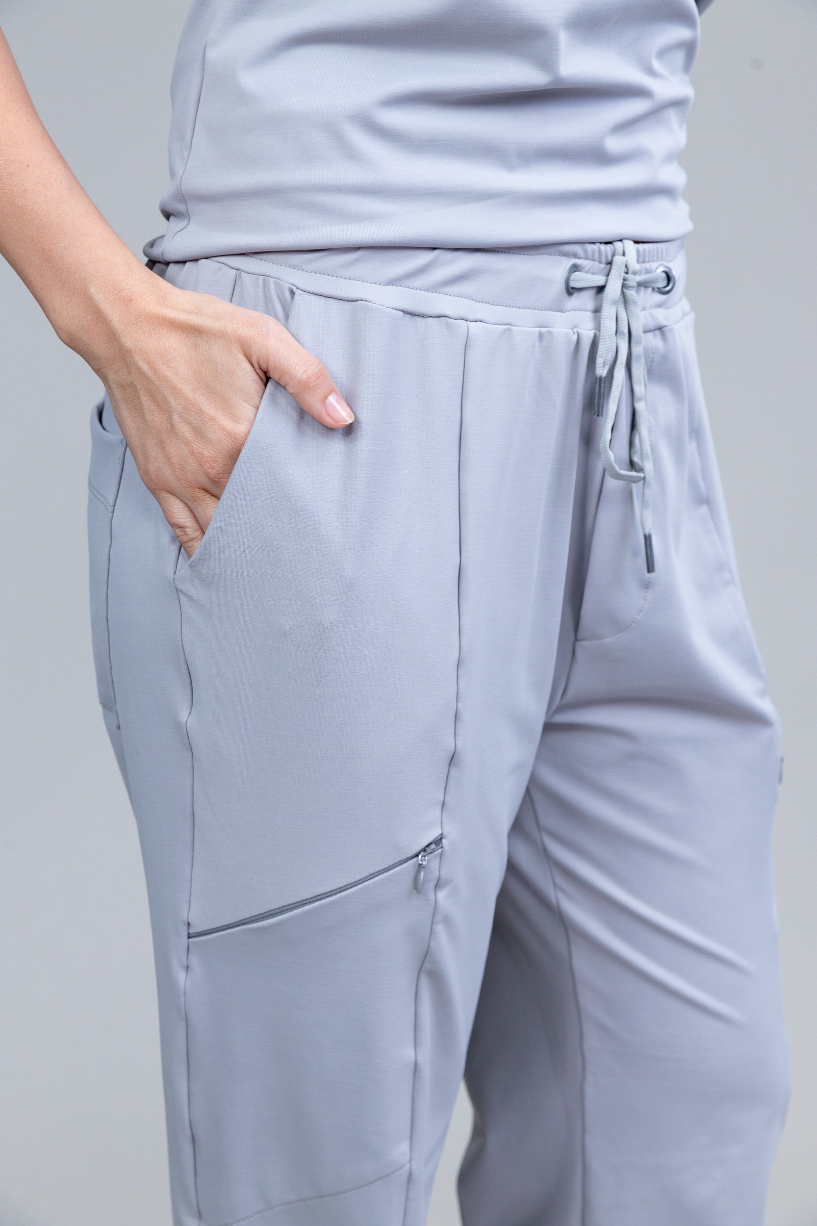 Scrub BioShield ZIP - Feminino - Cinza Tech