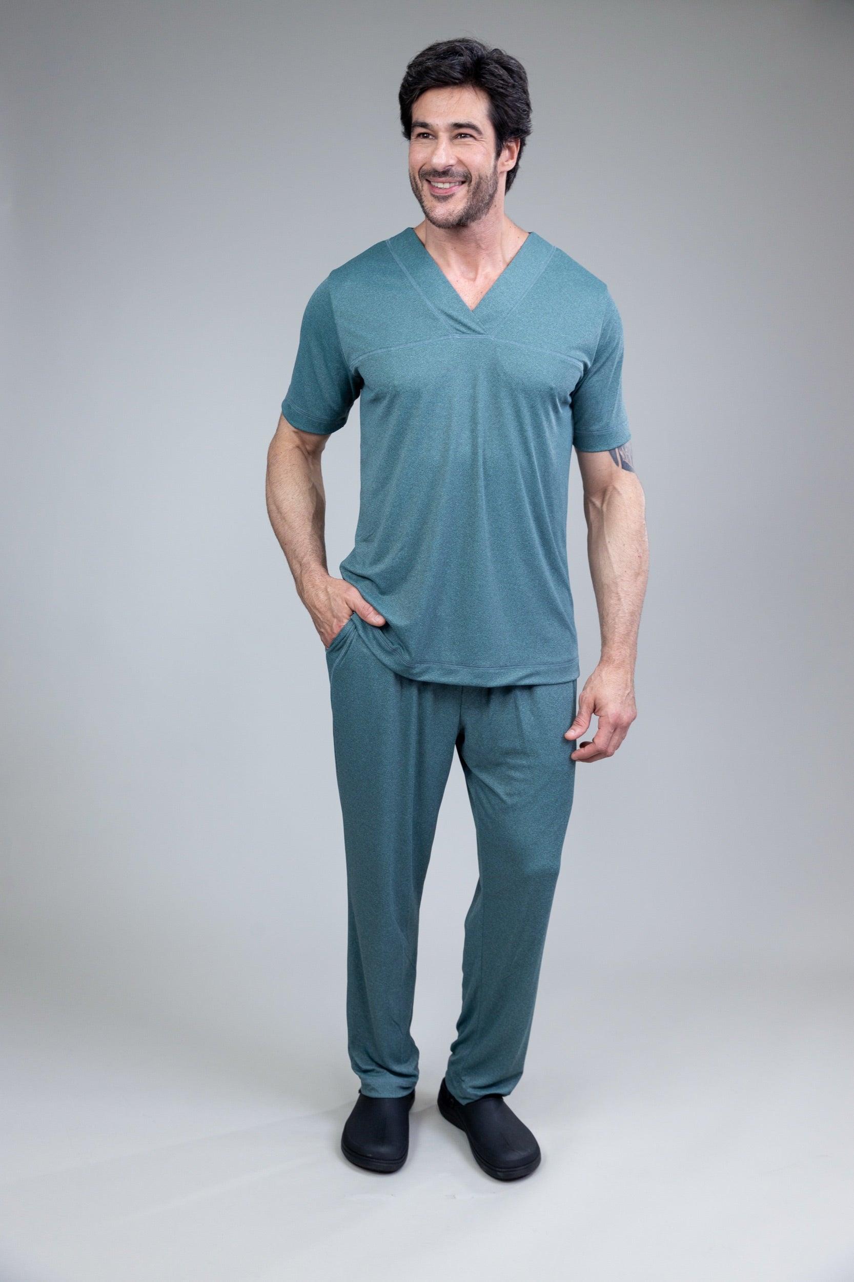 Scrub Aero EDGE - Masculino - Verde Breeze