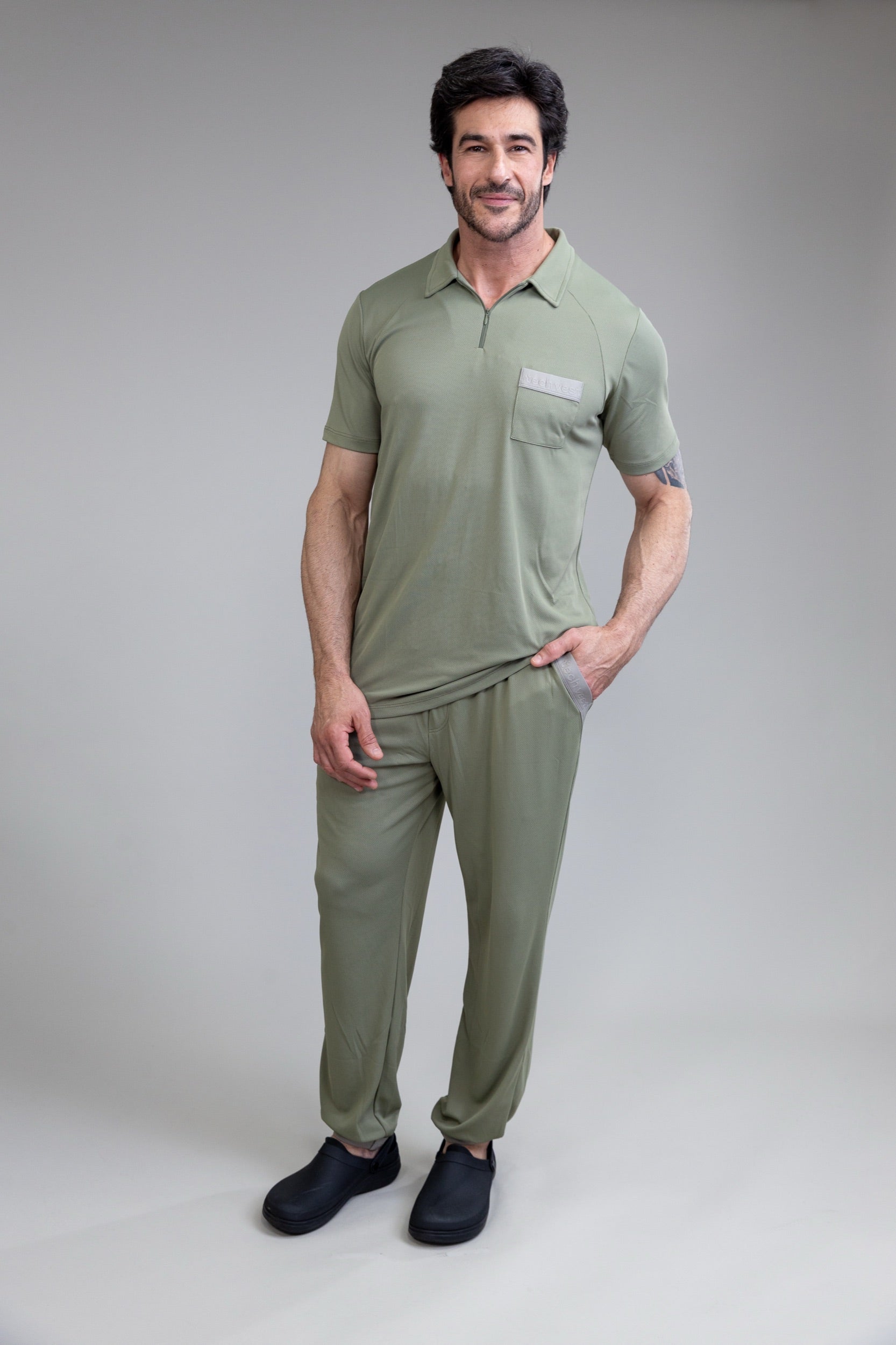Scrub Aero ZIP - Masculino - Verde Olive