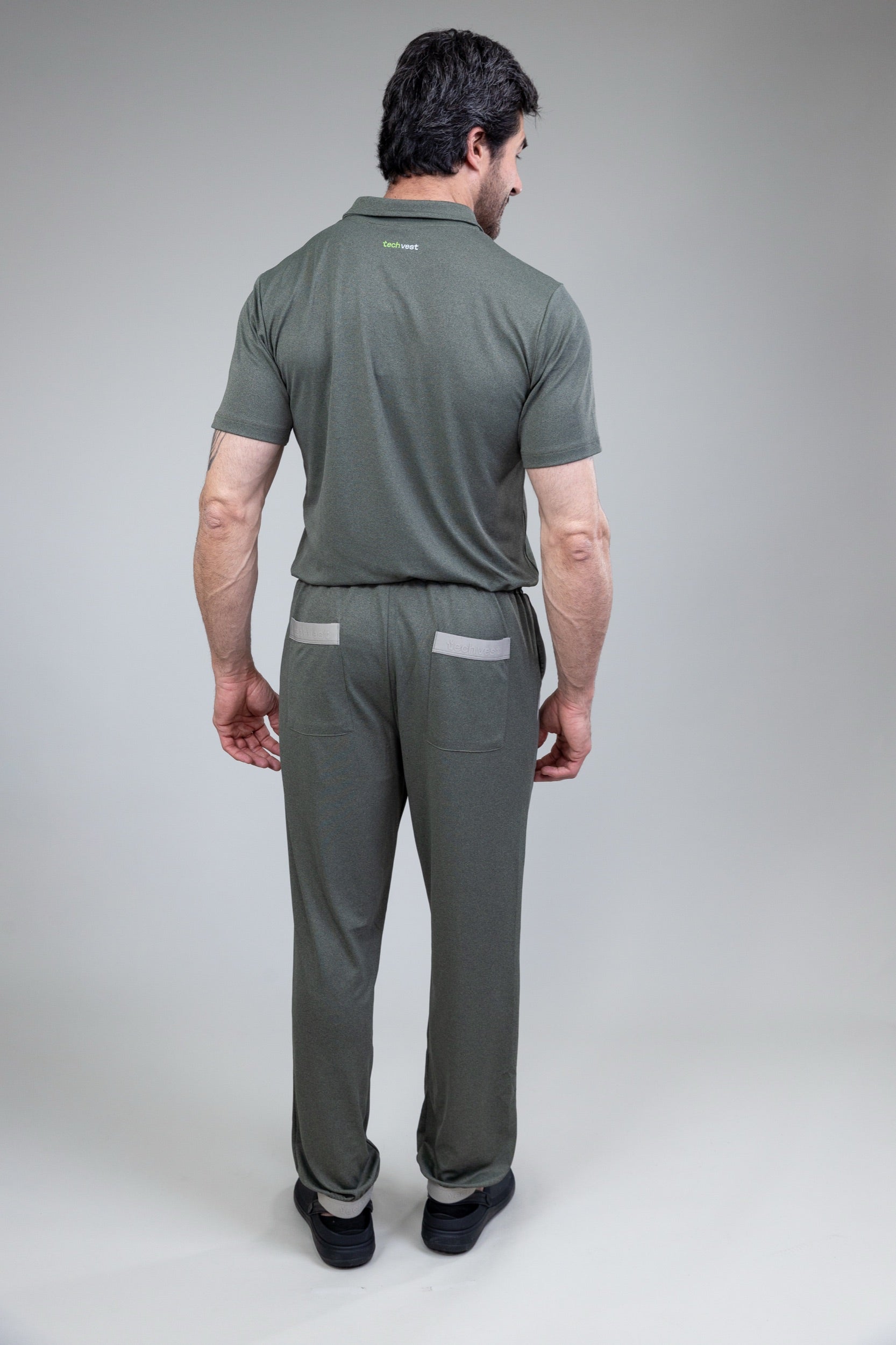 Scrub Aero ZIP - Masculino - Verde Serenity