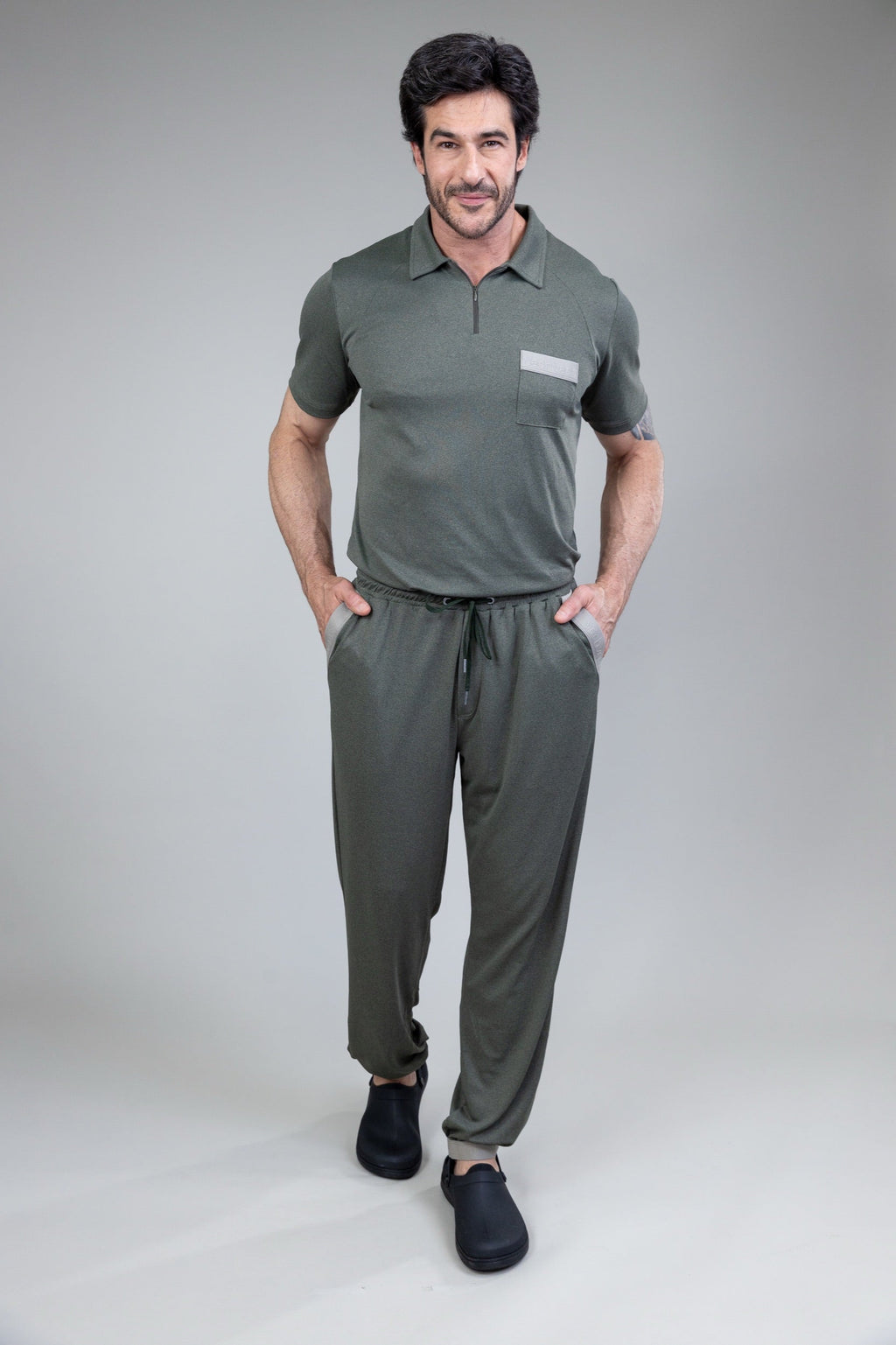 Scrub Aero ZIP - Masculino - Verde Serenity